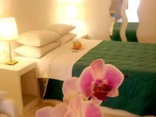 Antithesis Caldera Cliff Santorini Hotel