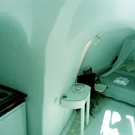 酒店 Antithesis Caldera Cliff Santorini 4*