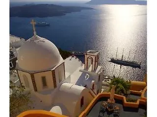 Antithesis Caldera Cliff Santorini 4*