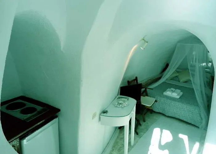 Hotell Antithesis Caldera Cliff Santorini 4*